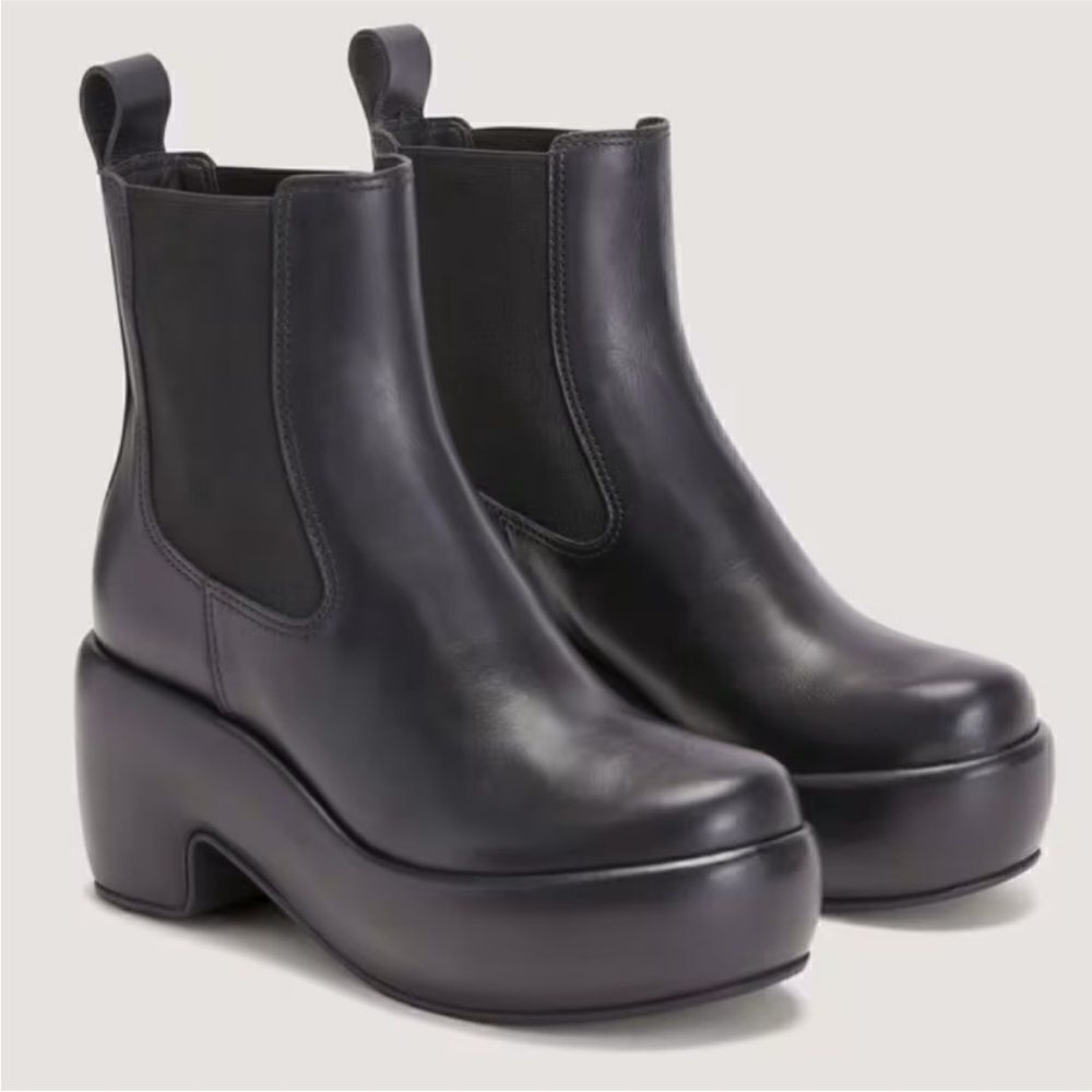 NEW Everlane The Puffa Boot - Picture 5 of 9